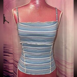 urban outfitters crop top